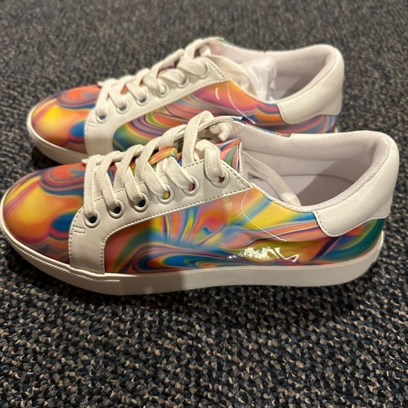 Shoes - Katy Perry fashion sneakers tie dye multicolor size 6.5